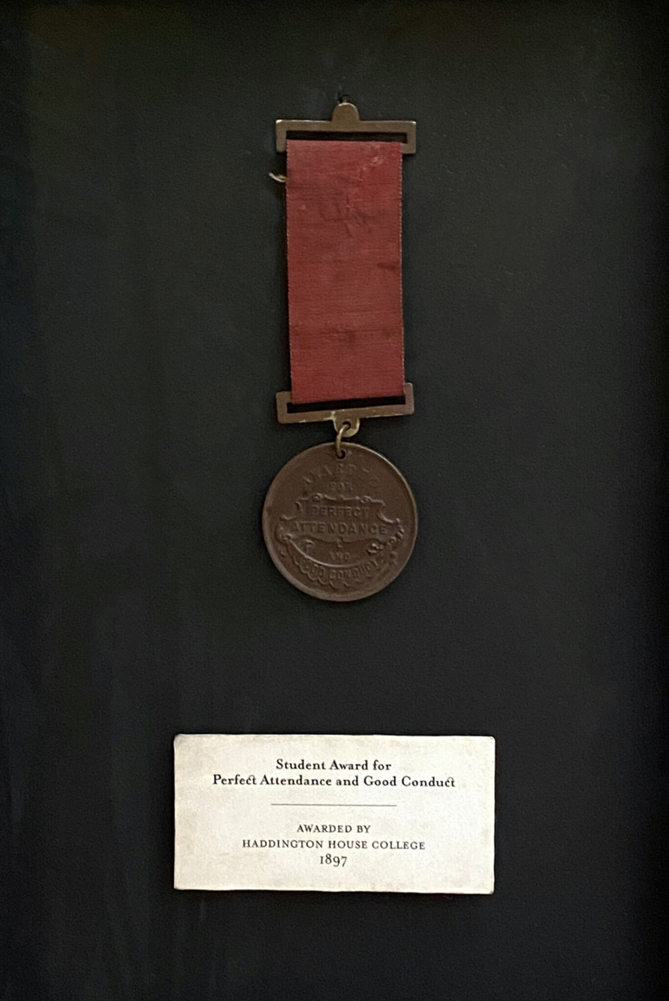 Student award medal historic image of Haddington House Hotel, Dún Laoghaire